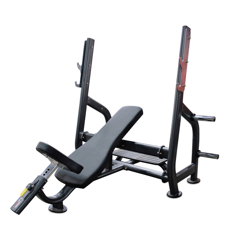 Incline Bench Press with Weight Holders PRE ORDER – Extreme